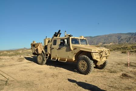 La Brigada de La Legi�n prueba la nueva generaci�n del mortero embarcado EIMOS en Almer�a