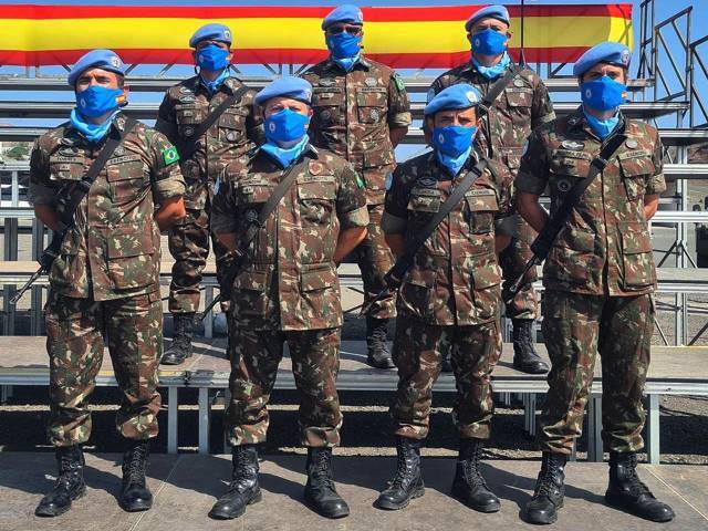 Participaron en el Ejercicio de Estado Mayor de Inteval, realizado en el campo de tiro y maniobras de La Isleta, en el que se simul� situaciones e incidentes similares a las que experimentar�n en su misi�n ONU. 