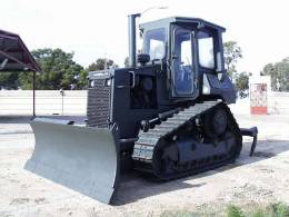 Bulldozer Caterpillar D4H, m�s peque�a que la perdida (Armada)