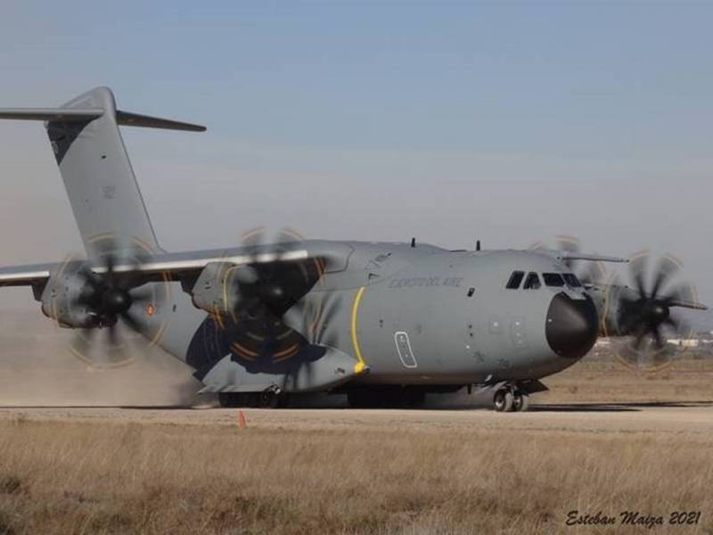 A400M A400M