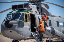 Helic�ptero Sea King SH-3H, S-61T Triton, de la Armada Argentina (Foto Armada Argentina) 