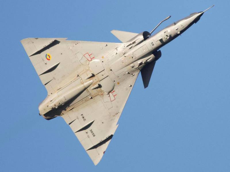 Kfir de la Fuerza A�rea Colombiana