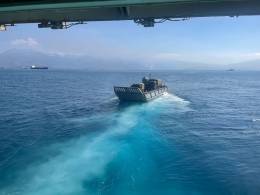 Desembarco en lanchas.