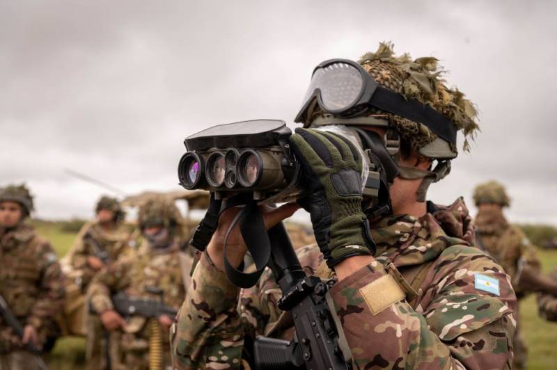 Los equipos de observacion nocturna, una posesion invaluable.