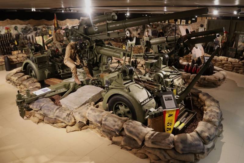 El cañón de 88 mm alemán, expuesto en el museo de Fayon. (foto Julio Maíz Gutiérrez) El cañón de 88 mm alemán, expuesto en el museo de Fayon. (foto Julio Maíz Gutiérrez)