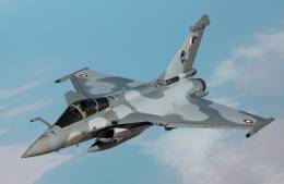 Uno de los aviones de combate Dassault Aviation �Rafale� de la Fuerza A�rea de Catar. (foto USAF)