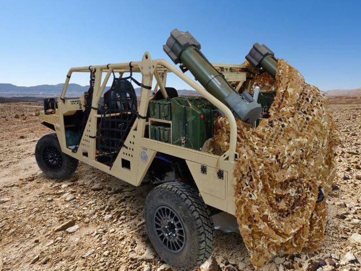 El veh�culo de Operaciones Especiales Net�n ha sido exhibido varias veces con las municiones merodeadoras israel�es Hero-30.