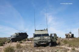 Unos pocos veh�culos convenientemente carrozados y con equipos pueden ser Puestos de Mando id�neo para coordinar el combate de unidades tipo Batall�n. (Octavio D�ez C�mara)