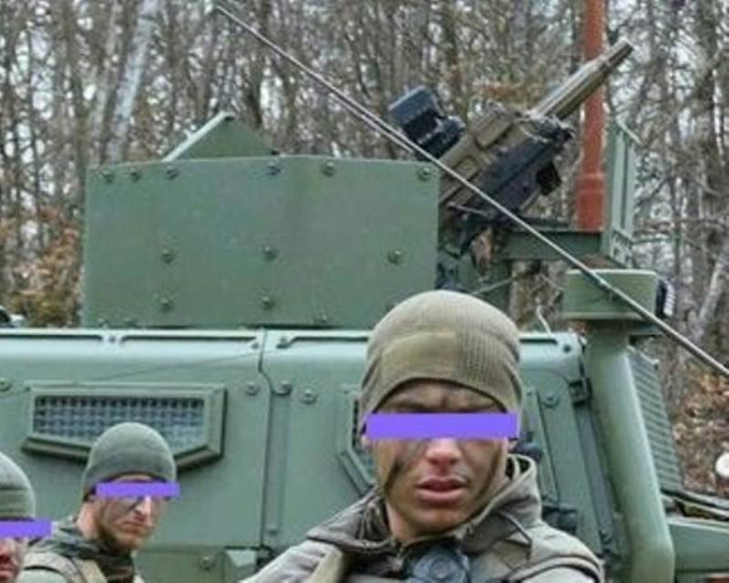 El visor holográficos vsm 028 instalado en el LAG-40 que arma un VAMTAC ST5. (foto NATO) El visor holográficos vsm 028 instalado en el LAG-40 que arma un VAMTAC ST5. (foto NATO)