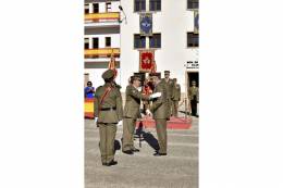 Un momento de la entrega de mando del coronel Le�nidas Garc�a del Castillo (a la izquierda) al coronel Jose Mar�a Laiz Ugidos.