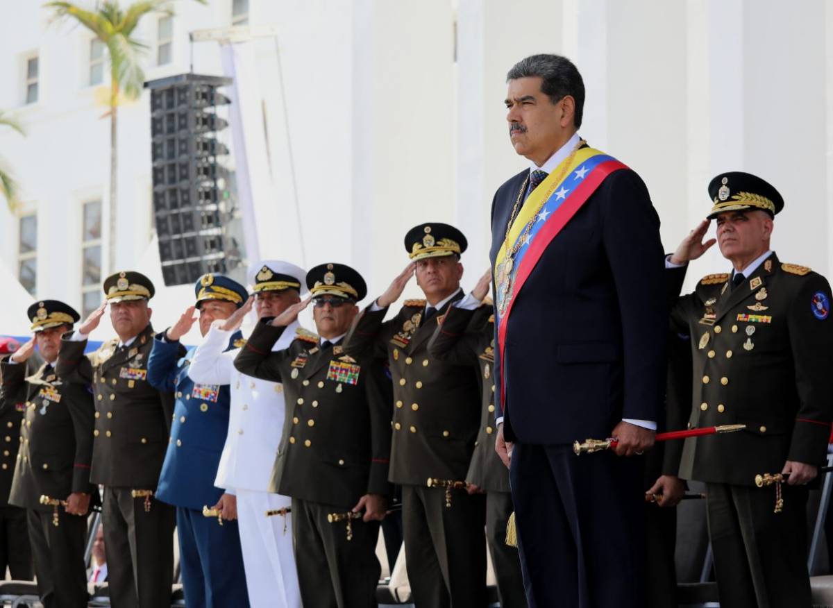 Nicólas Maduro durante el acto de juramento de lealtad de las Fuerzas Militares. (Foto: Prensa FANB) Nicólas Maduro durante el acto de juramento de lealtad de las Fuerzas Militares. (Foto: Prensa FANB)