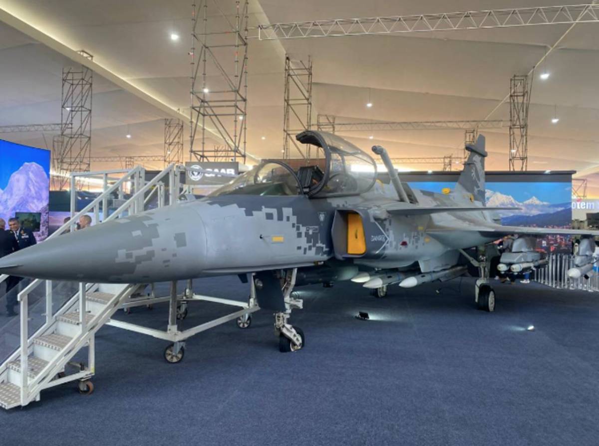 El Gripen expuesto en SITDEF Per� (foto defensa.com)