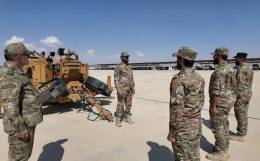 Un comandante militar turco visita al personal del ej�rcito sirio que se entrena en un sistema de defensa a�rea ASELSAN.