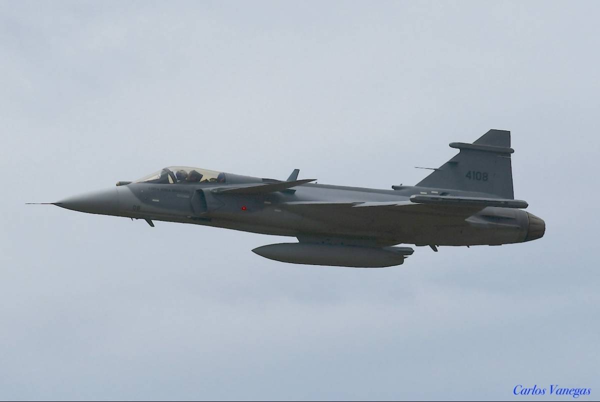 Un avi�n de combate Gripen.(Carlos Vanegas)