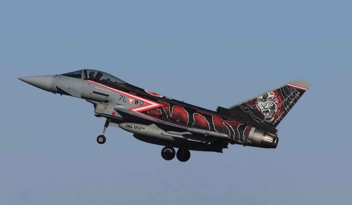 La Fuerza A�rea de Austria env�o varios de sus Eurofighter de su 2.Staffel a Beja.