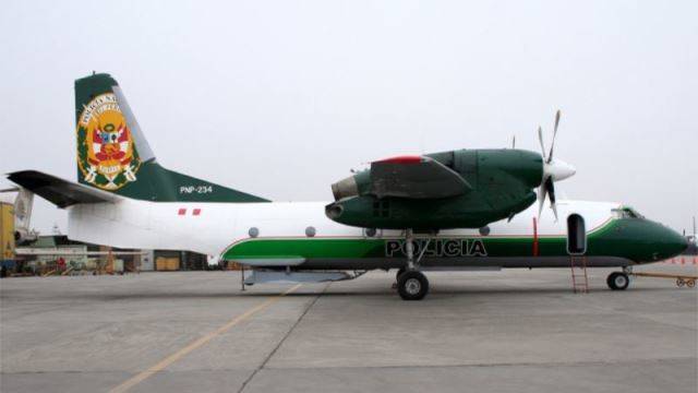 Antonov An-32B de la Polic�a Nacional del Per�.
