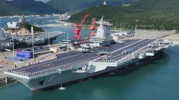 El portaaviones �Fujian� de la Armada China.
