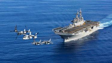 Aeronaves MV-22 Osprey y AV-8B Harrier II que operan junto al buque de asalto anfibio USS Wasp (LHD 1). (Cr�ditos: US Navy)