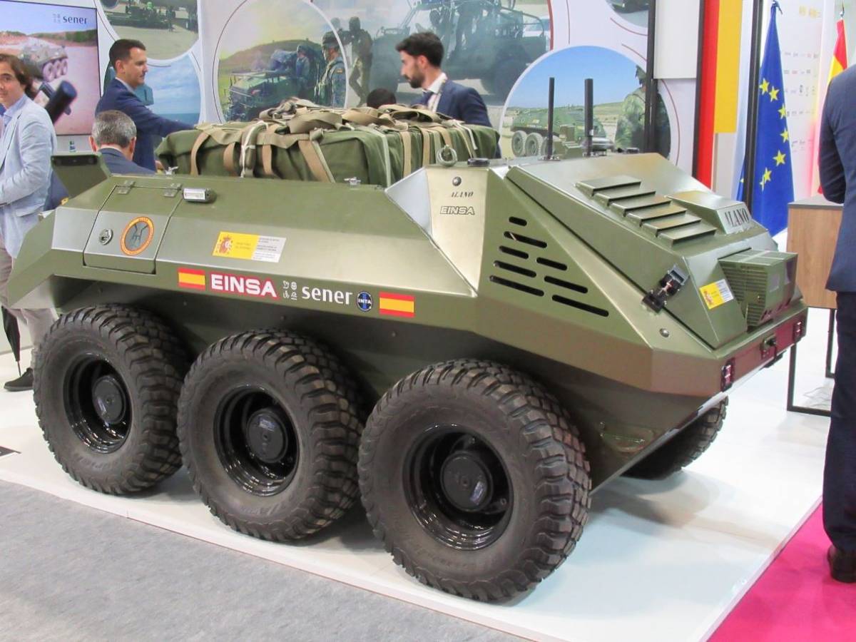 Los UGVs ser�n una de las tendencias en Eurosatory. ALANO de EINSA en la edici�n 2024 (autor)