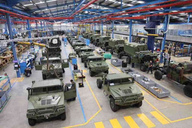 Moderna línea de fabricación de sistemas de defensa (UROVESA) Moderna línea de fabricación de sistemas de defensa (UROVESA)